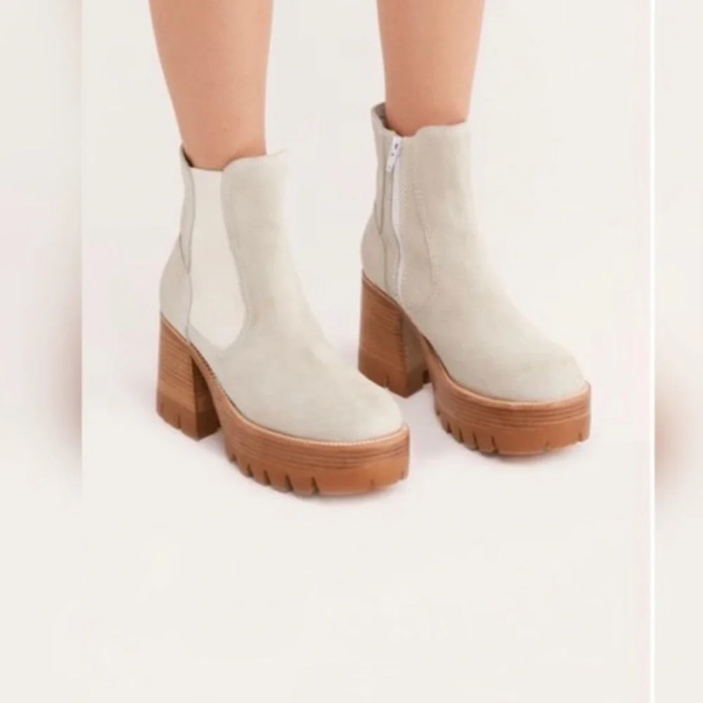 - Jeffrey Campbell Preston Boot Size 10 M